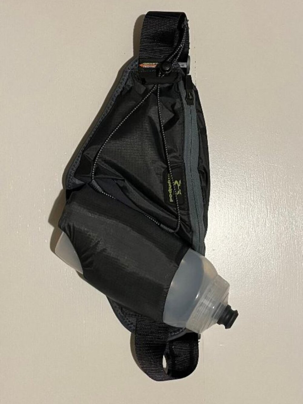 amphipod hydration belt and bottle